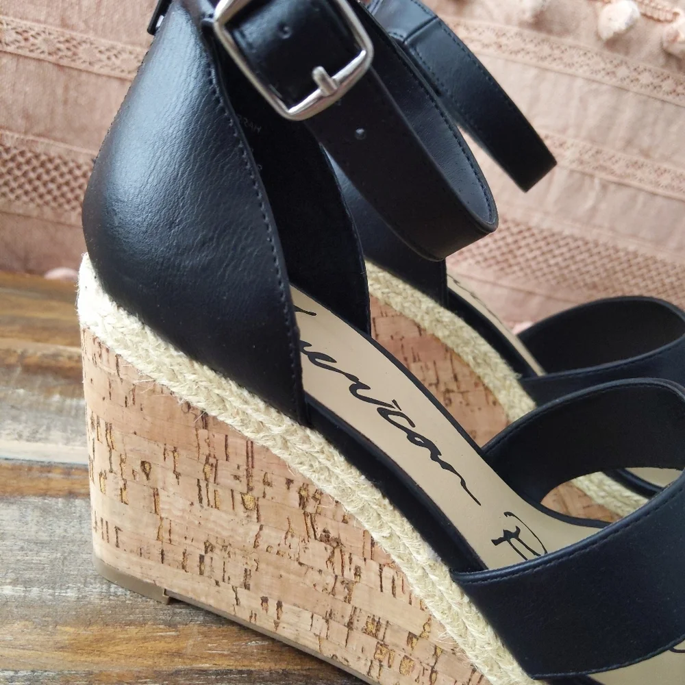 🆕🌿ANKLE STRAP WEDGE SANDALS🌿